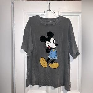 Levi’s / Mickey Mouse T shirt